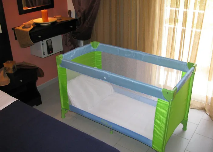 Apartment Kokkinos *